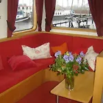 Отель Hotelboat Fleur Амстердам