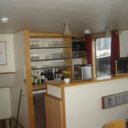 Hotelboat Fleur Amsterdam